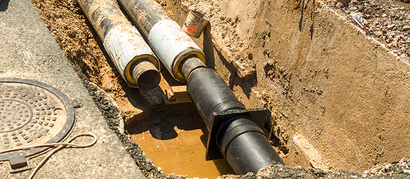 Underground Pipe Repair Without Digging in Oakville, ON
